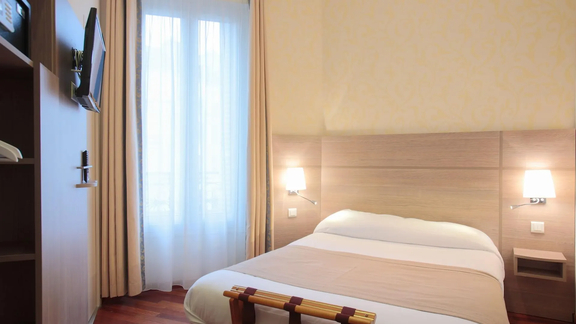 Grand Du Loiret Hotel
